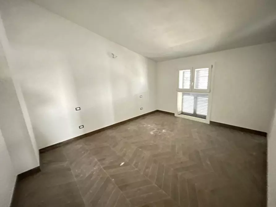 Immagine 11 di Appartamento in vendita  a Suzzara