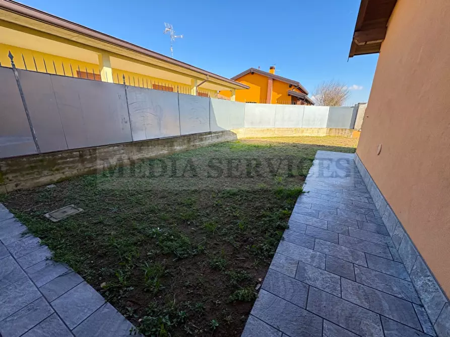 Immagine 11 di Villa in vendita  in via Roma n° 35 a Gropello Cairoli