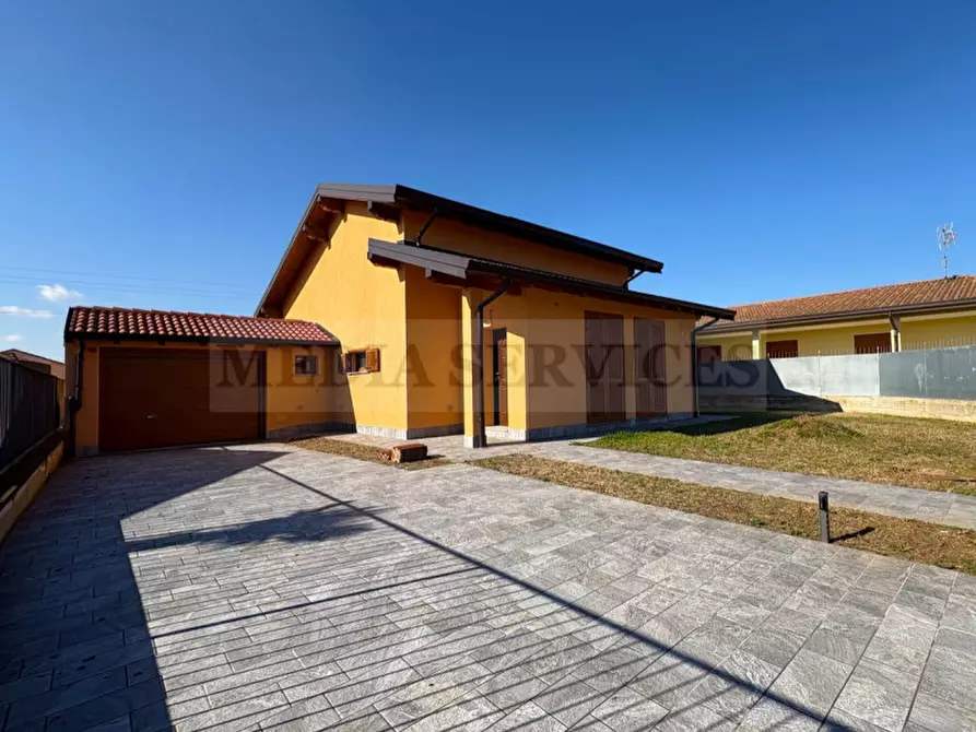 Immagine 14 di Villa in vendita  in via Roma n° 35 a Gropello Cairoli