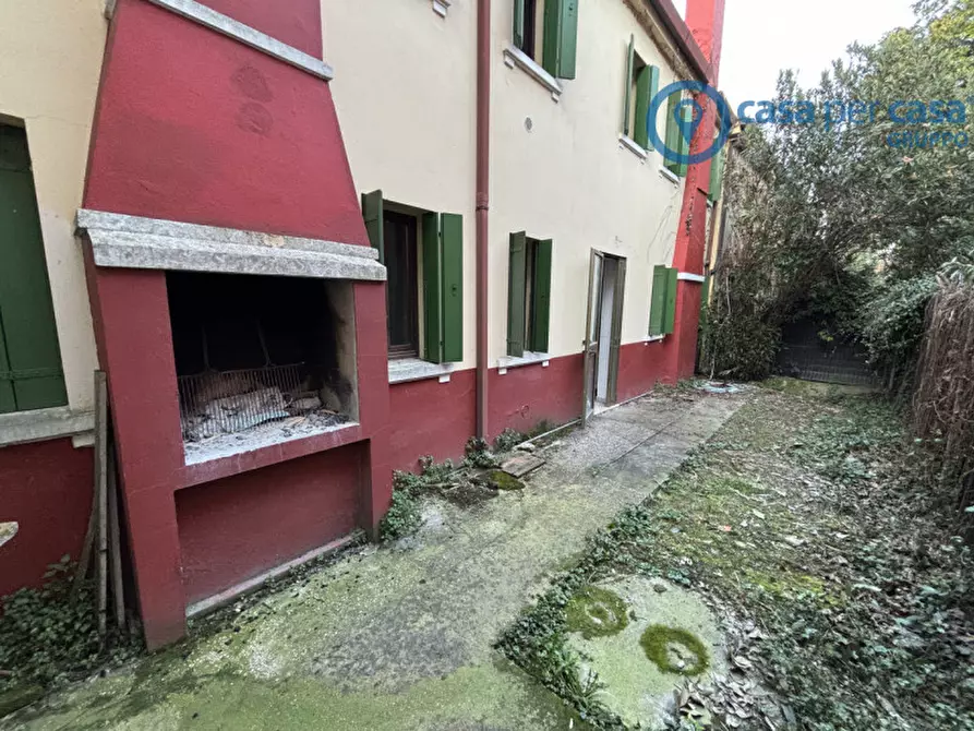 Immagine 2 di Villetta a schiera in vendita  a Rovigo