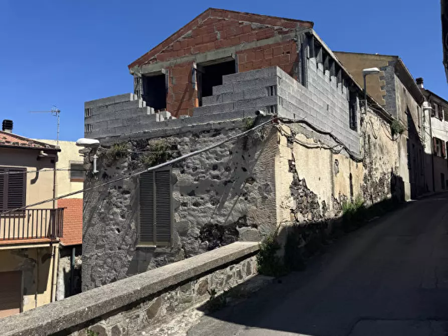 Immagine 2 di Appartamento in vendita  a Osilo