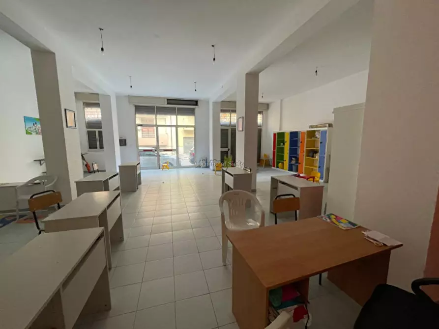 Immagine 6 di Ufficio in vendita  a Pozzallo