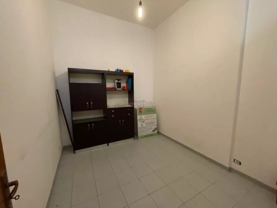 Immagine 12 di Ufficio in vendita  a Pozzallo