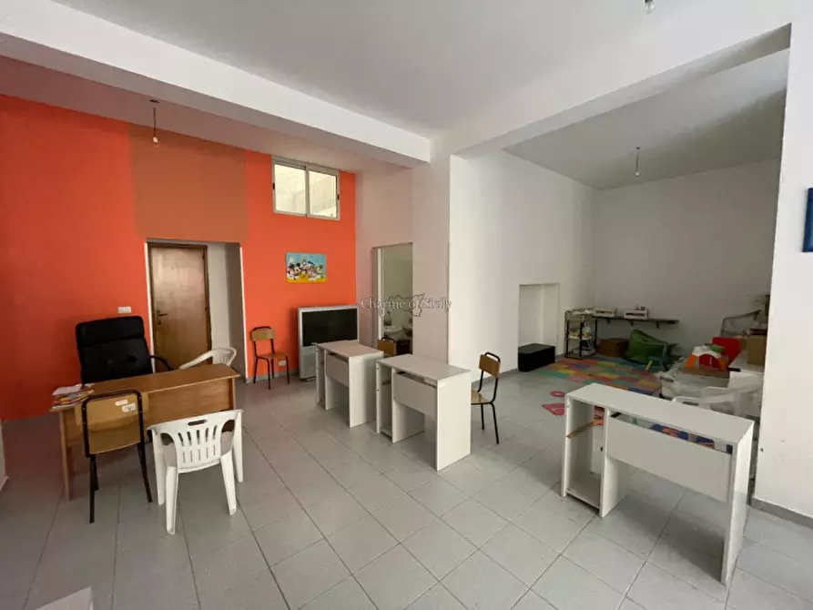 Immagine 17 di Ufficio in vendita  a Pozzallo