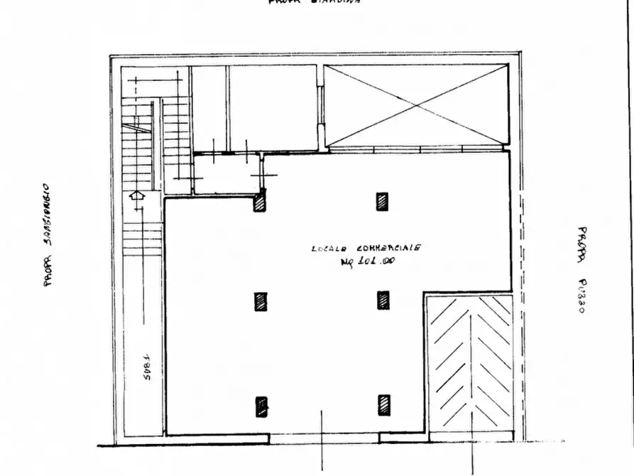 Immagine 24 di Ufficio in vendita  a Pozzallo