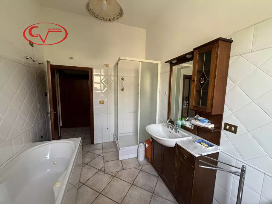 Immagine 11 di Casa indipendente in vendita  in Via della Ginestra a Cavriglia