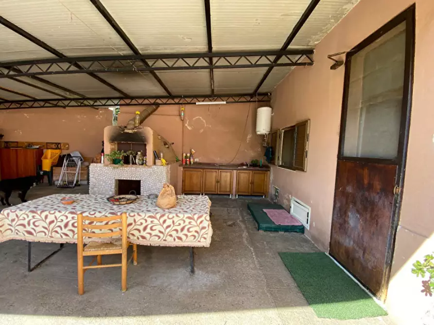 Immagine 10 di Villa in vendita  a Reggio Di Calabria