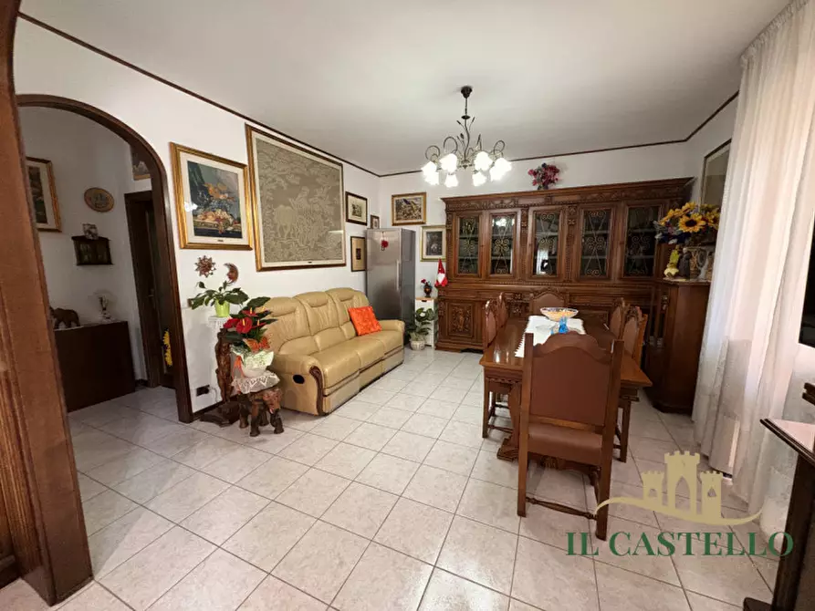 Immagine 3 di Appartamento in vendita  in Via della Resistenza a Città Della Pieve