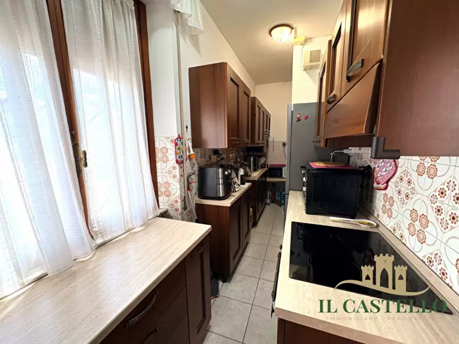 Immagine 11 di Appartamento in vendita  in Via della Resistenza a Città Della Pieve