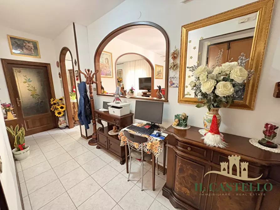 Immagine 14 di Appartamento in vendita  in Via della Resistenza a Città Della Pieve