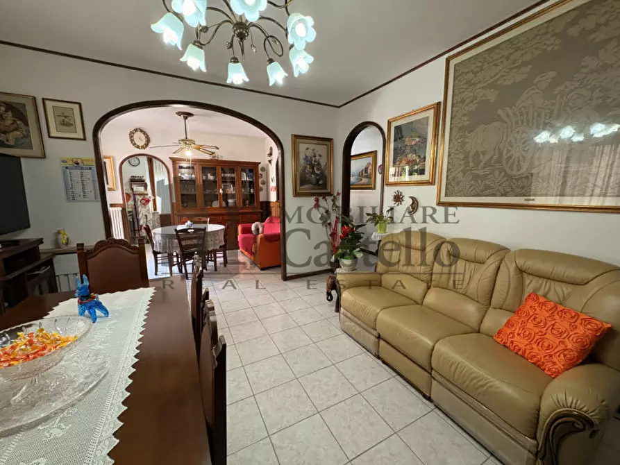 Immagine 9 di Appartamento in vendita  in Via della Resistenza a Città Della Pieve