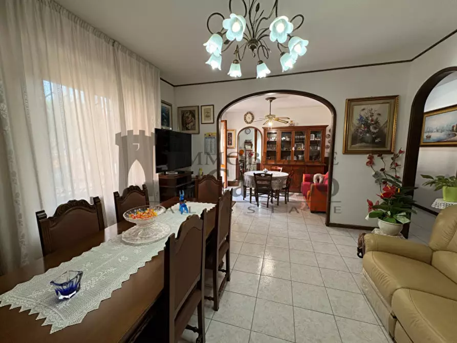 Immagine 10 di Appartamento in vendita  in Via della Resistenza a Città Della Pieve