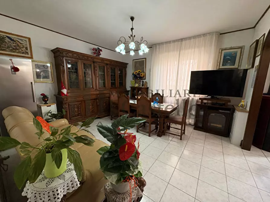 Immagine 13 di Appartamento in vendita  in Via della Resistenza a Città Della Pieve