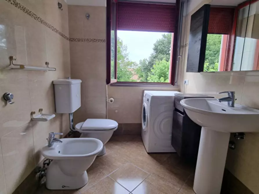 Immagine 12 di Appartamento in vendita  in Via G. Cesare a Carpi