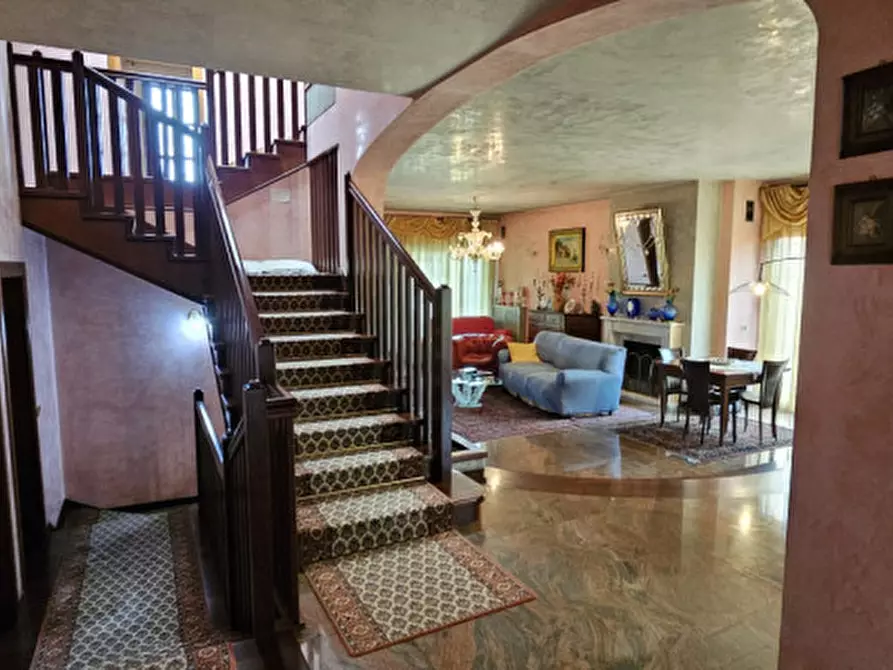 Immagine 16 di Villa in vendita  in via Monte Cengio a Vigonza