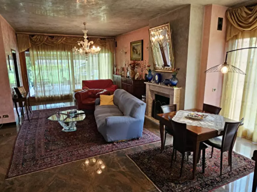 Immagine 21 di Villa in vendita  in via Monte Cengio a Vigonza