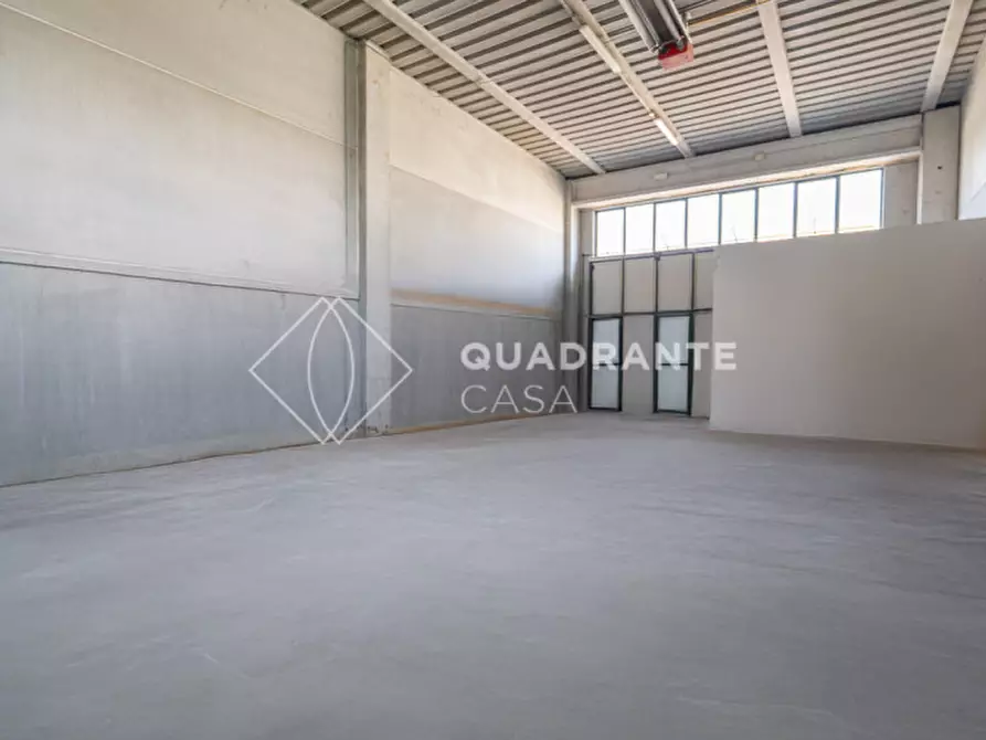 Immagine 2 di Capannone industriale in vendita  in Via dell'artigianato 9 a Pernumia