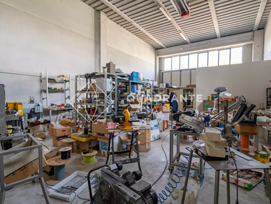 Immagine 18 di Capannone industriale in vendita  in Via dell'artigianato 9 a Pernumia