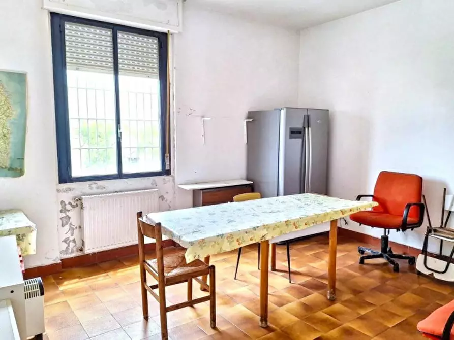 Immagine 27 di Capannone industriale in vendita  in Zona Industriale Macchiarededu , Uta CA, Italia a Uta