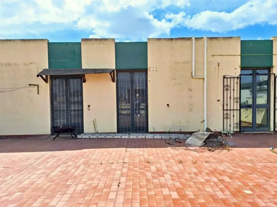 Immagine 28 di Capannone industriale in vendita  in Zona Industriale Macchiarededu , Uta CA, Italia a Uta