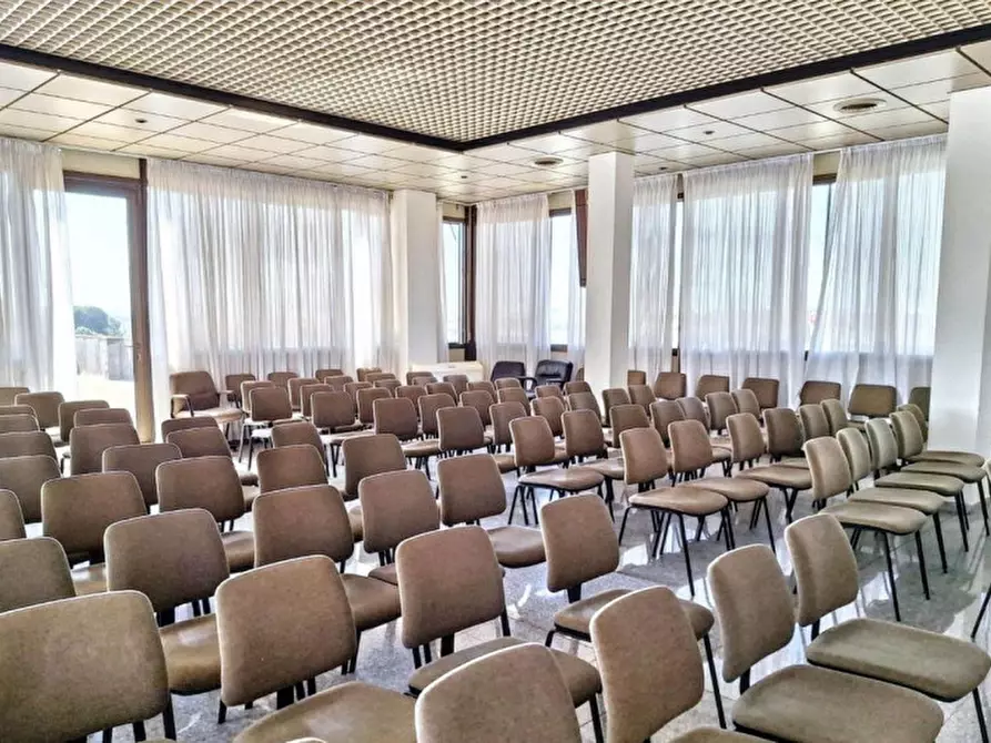 Immagine 3 di Capannone industriale in vendita  in Via delle Miniere, Elmas CA, Italia a Elmas