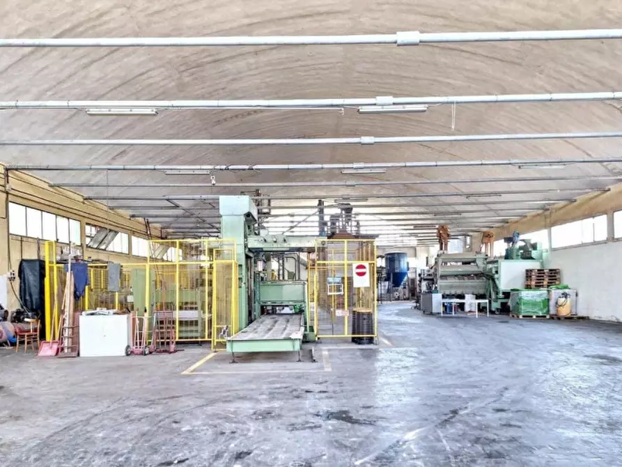 Immagine 23 di Capannone industriale in vendita  in Via delle Miniere, Elmas CA, Italia a Elmas