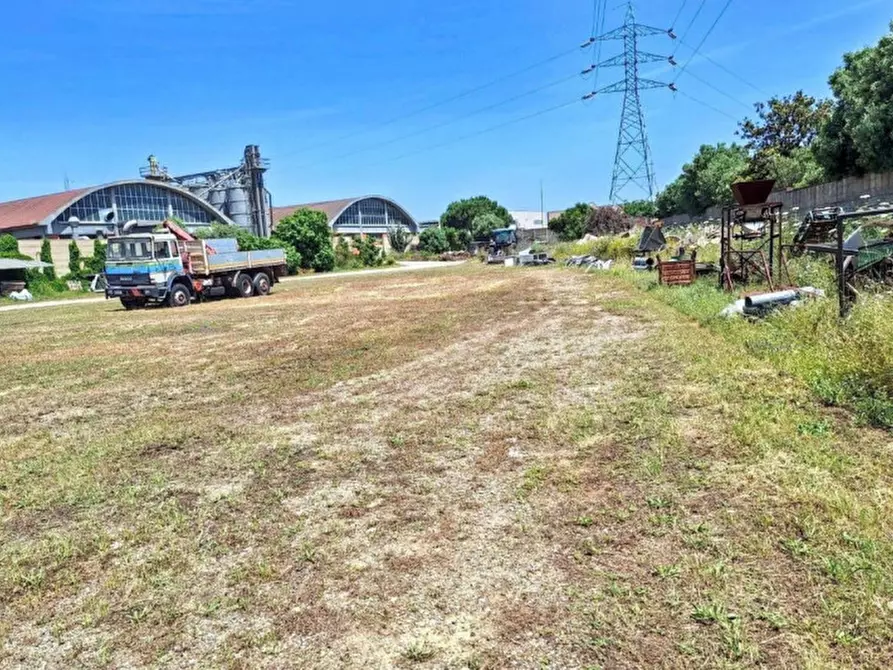 Immagine 30 di Capannone industriale in vendita  in Via delle Miniere, Elmas CA, Italia a Elmas