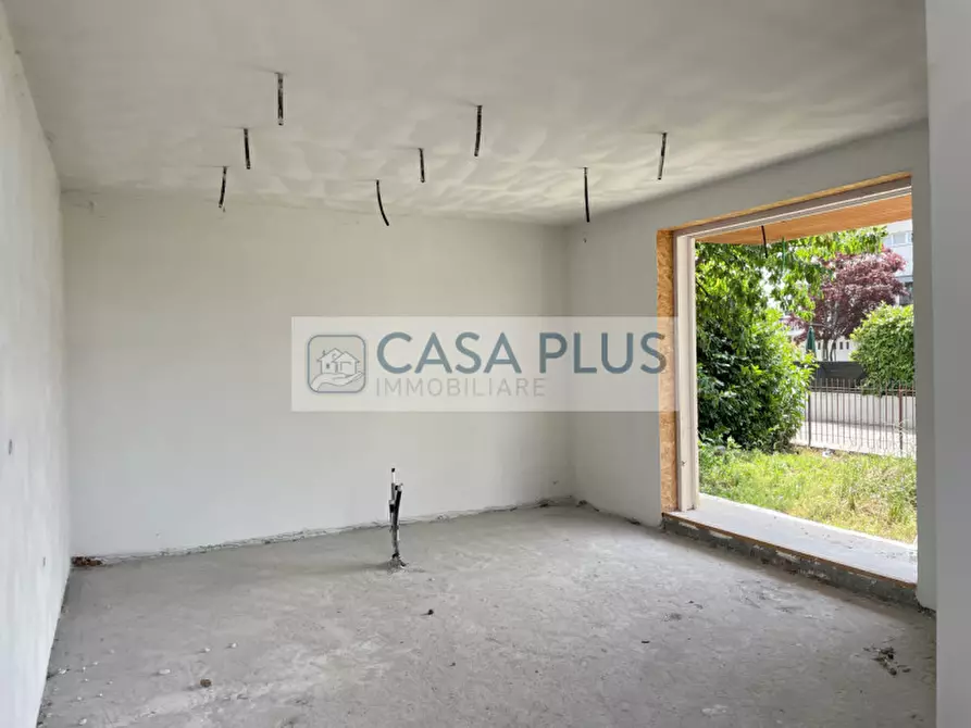 Immagine 3 di Villa in vendita  a Cassola