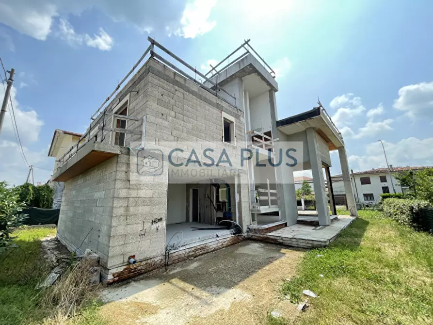 Immagine 5 di Villa in vendita  a Cassola