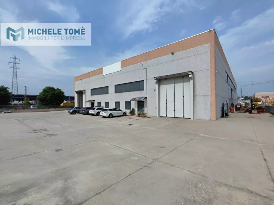 Immagine 4 di Capannone industriale in vendita  in via dei marmisti a Pastrengo