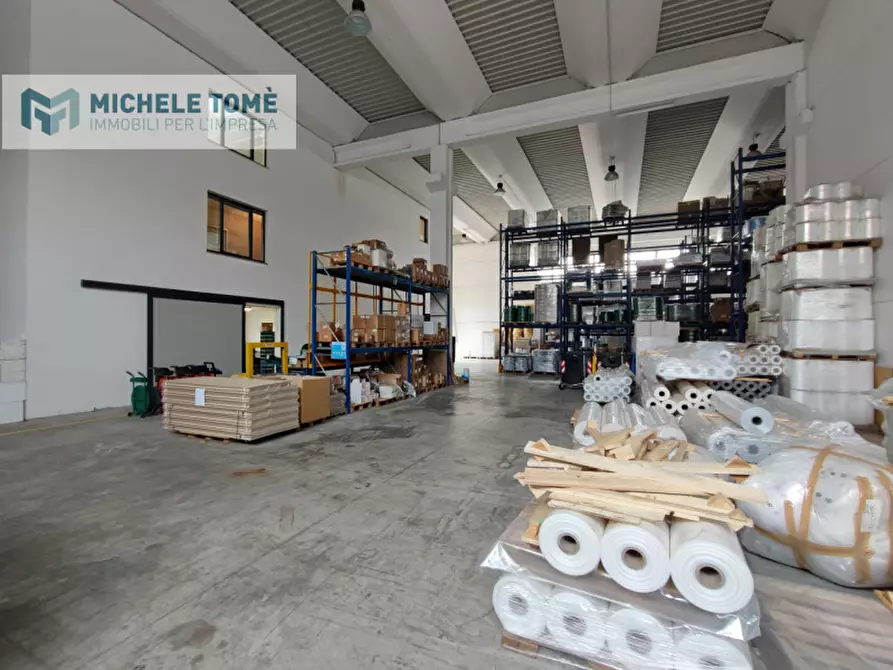 Immagine 14 di Capannone industriale in vendita  in via dei marmisti a Pastrengo
