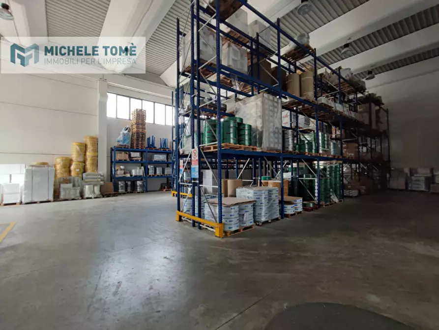 Immagine 25 di Capannone industriale in vendita  in via dei marmisti a Pastrengo