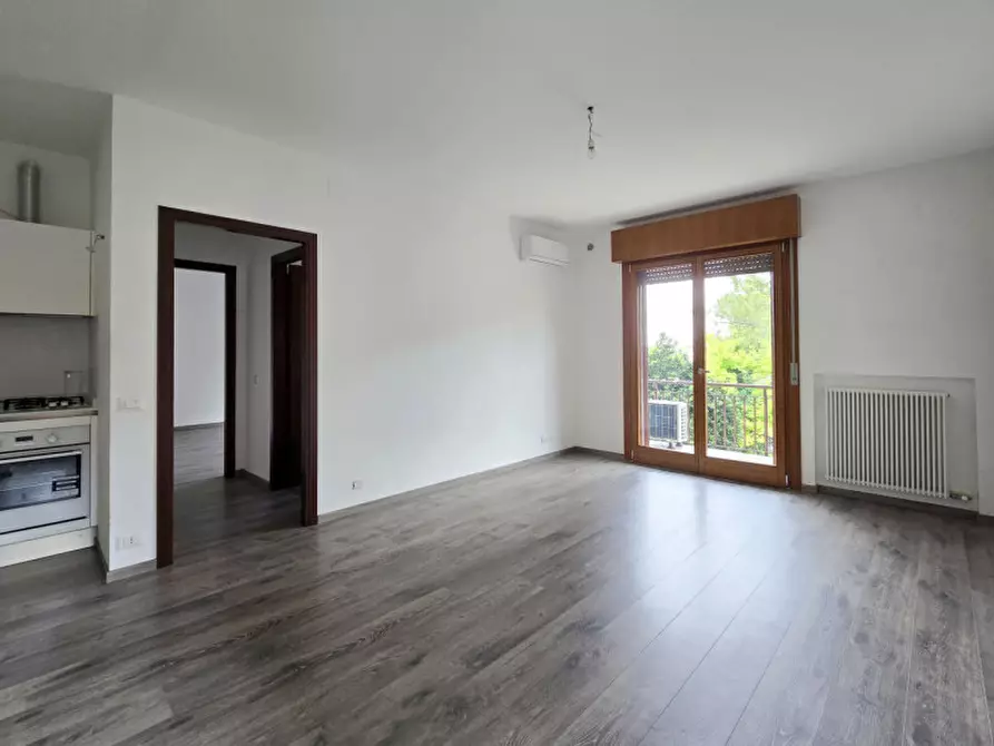 Immagine 3 di Appartamento in vendita  a Treviso