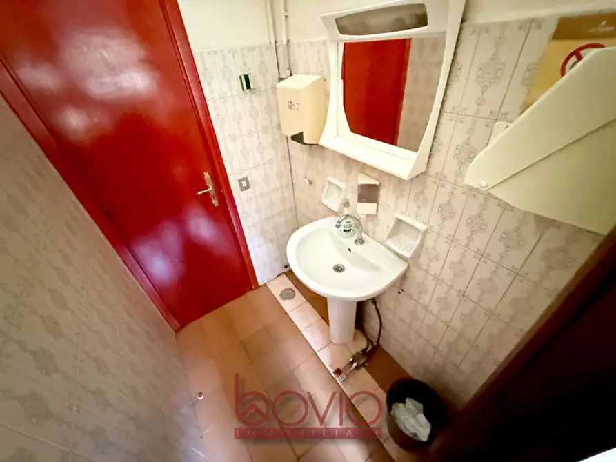 Immagine 39 di Attività commerciale in vendita  in VIA AUGUSTO ABEGG 6 a Torino