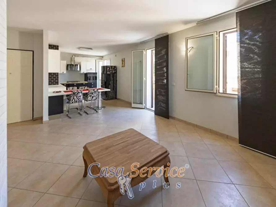 Immagine 4 di Appartamento in vendita  in Via Vittorio Emanuele II a Casarano