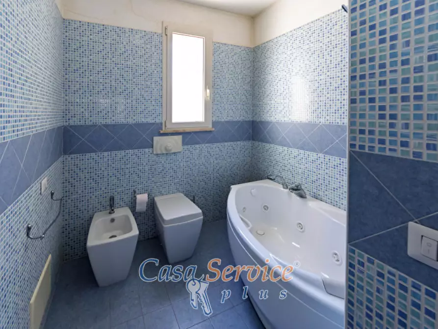 Immagine 16 di Appartamento in vendita  in Via Vittorio Emanuele II a Casarano