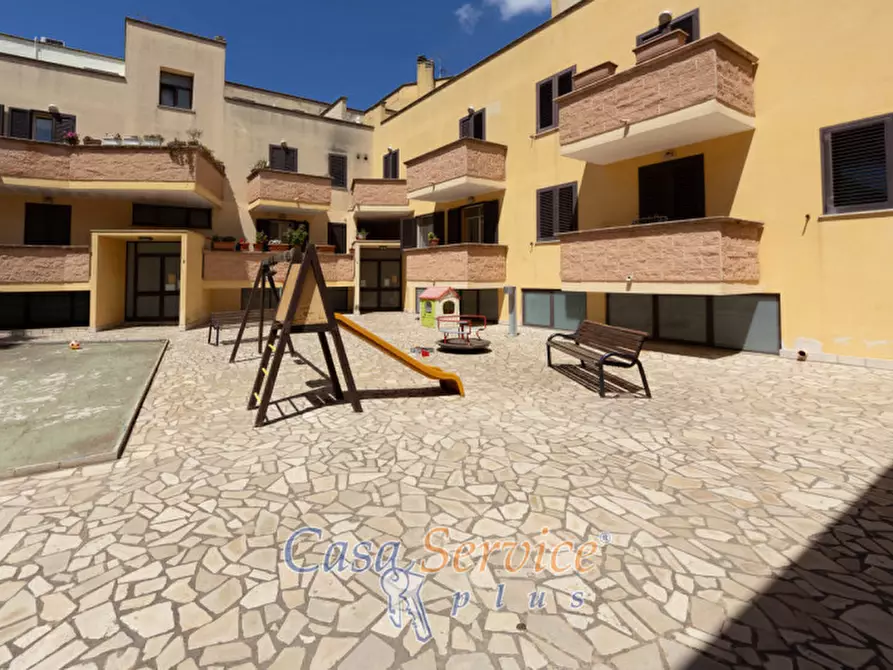 Immagine 21 di Appartamento in vendita  in Via Vittorio Emanuele II a Casarano