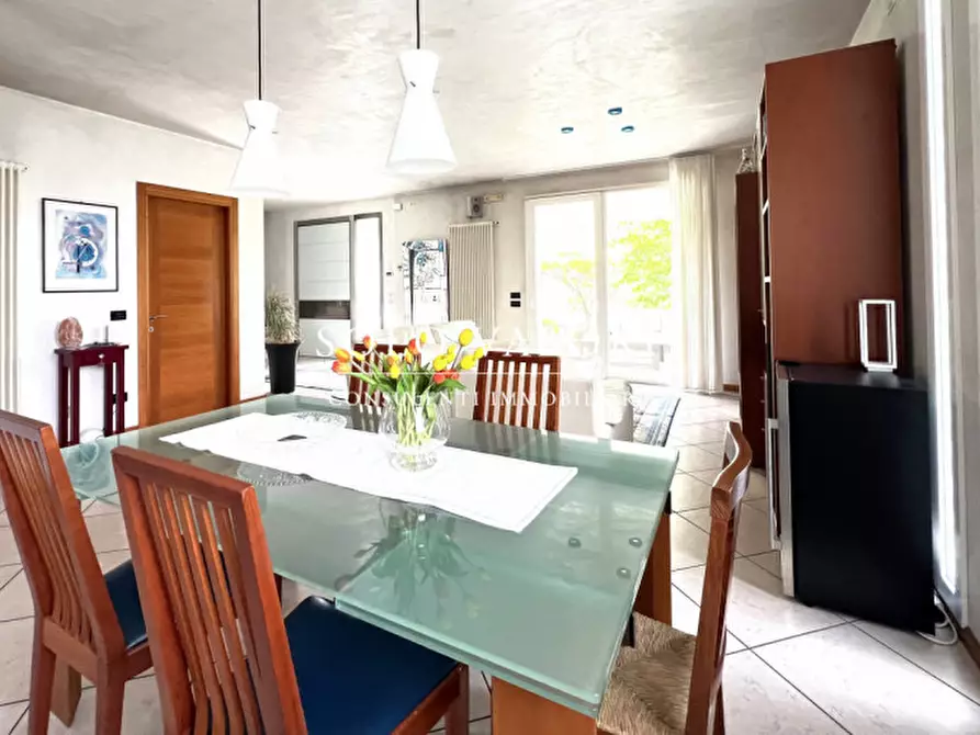 Immagine 9 di Casa bifamiliare in vendita  a Riese Pio x