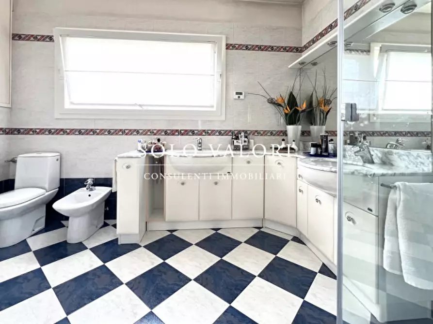 Immagine 23 di Casa bifamiliare in vendita  a Riese Pio x