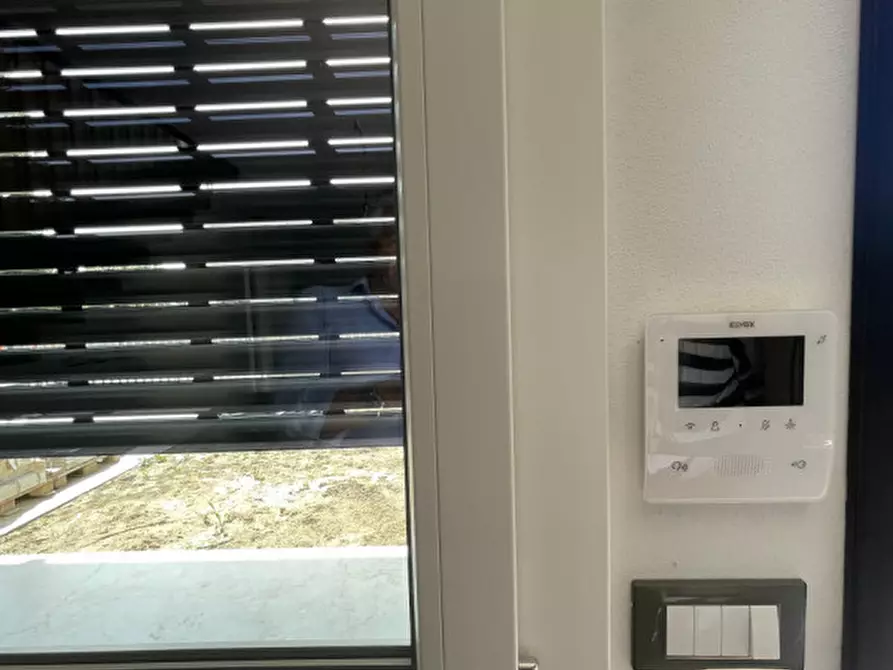 Immagine 8 di Casa bifamiliare in vendita  a Suzzara