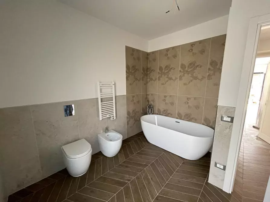 Immagine 15 di Casa bifamiliare in vendita  a Suzzara