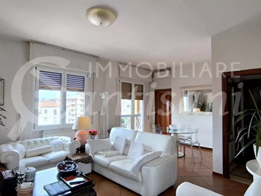 Immagine 6 di Appartamento in vendita  in Via Flavio Torello Baracchini a Firenze