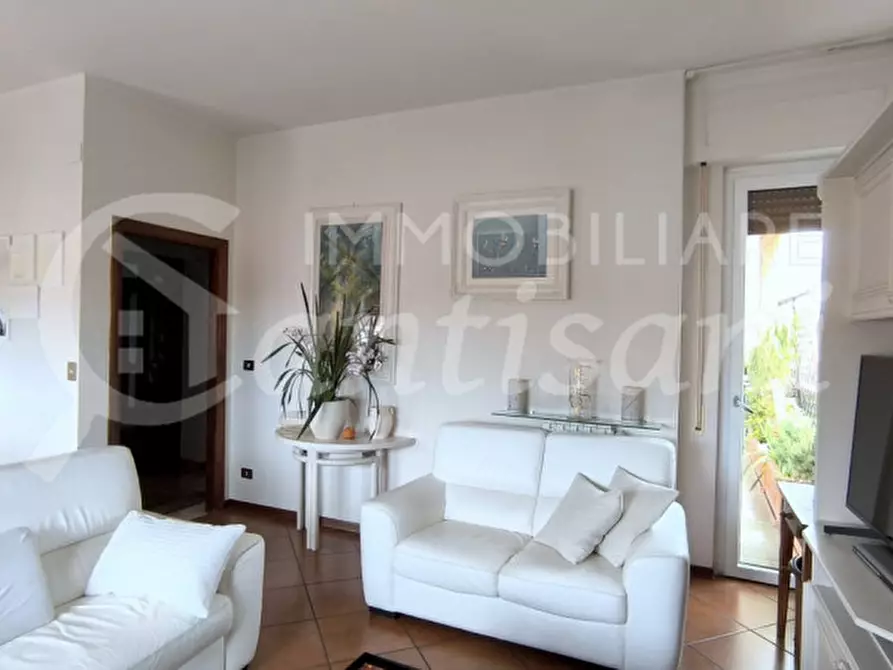 Immagine 7 di Appartamento in vendita  in Via Flavio Torello Baracchini a Firenze