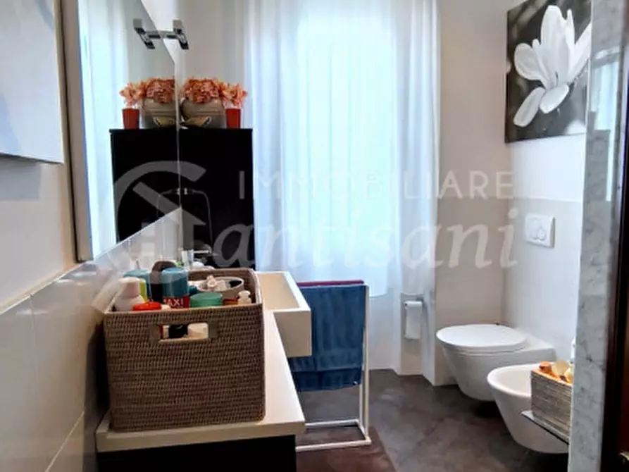 Immagine 17 di Appartamento in vendita  in Via Flavio Torello Baracchini a Firenze