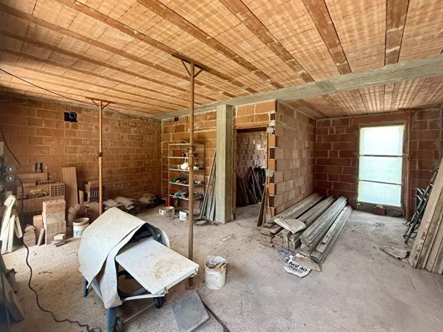 Immagine 3 di Casa bifamiliare in vendita  in Via Ca' Bianche a Baone