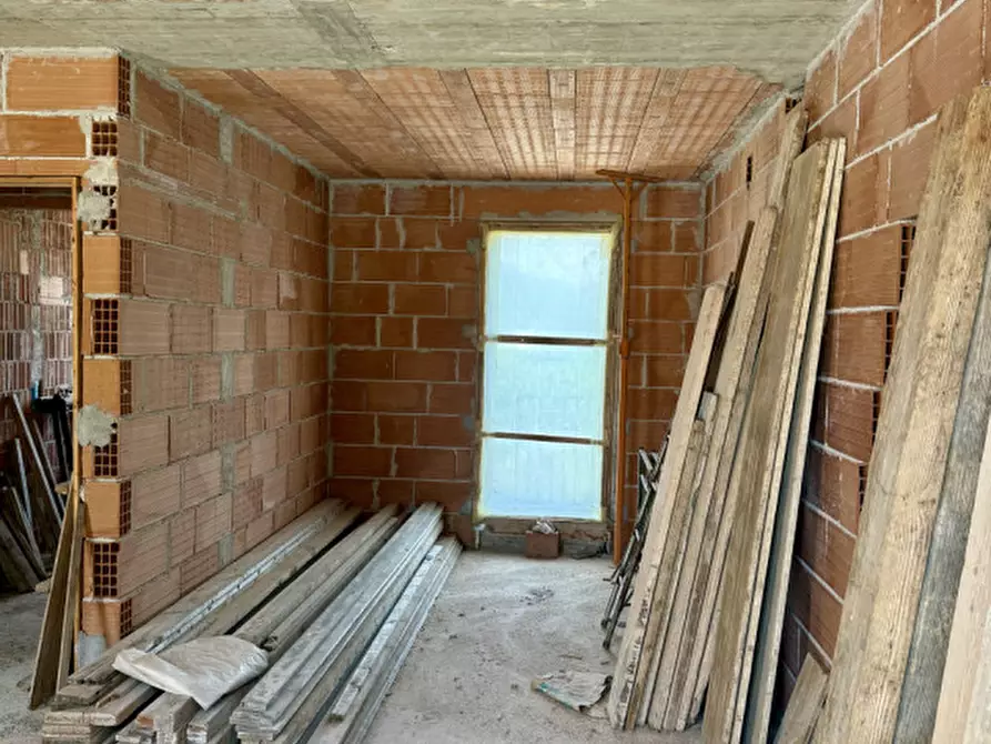 Immagine 4 di Casa bifamiliare in vendita  in Via Ca' Bianche a Baone