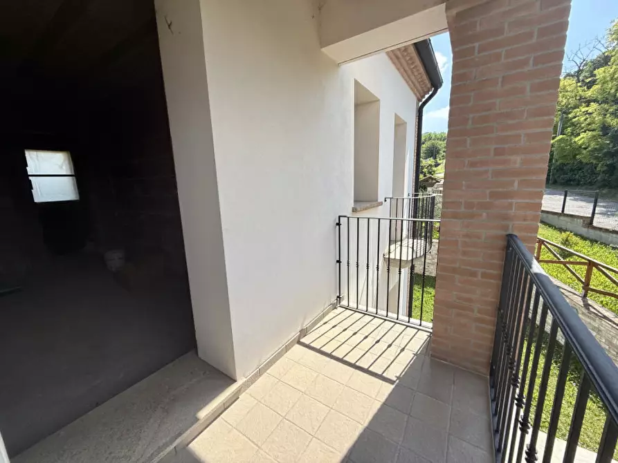 Immagine 7 di Casa bifamiliare in vendita  in Via Ca' Bianche a Baone