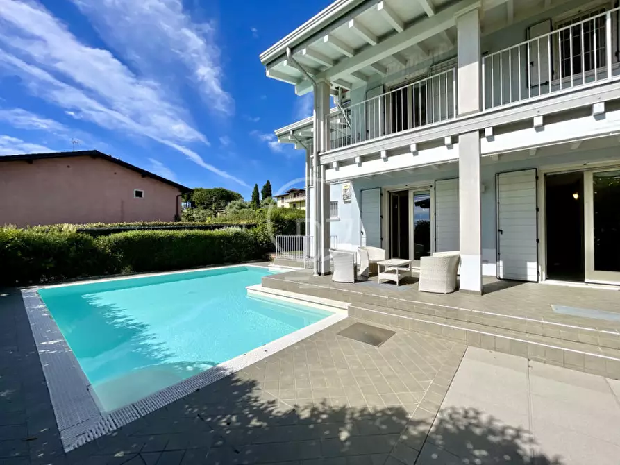 Immagine 2 di Villa in vendita  a Polpenazze Del Garda