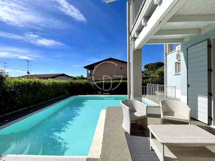 Immagine 3 di Villa in vendita  a Polpenazze Del Garda