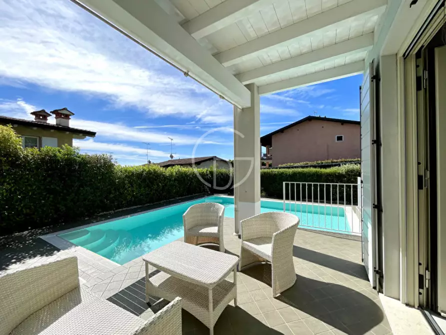 Immagine 6 di Villa in vendita  a Polpenazze Del Garda